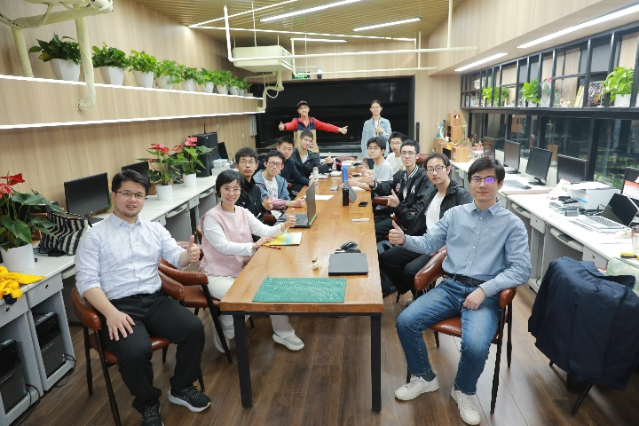 生命形态的力学与数学课程建设